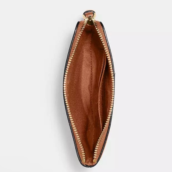 COACH Women’s Leather Corner Zip Wristlet 🔥 - Picture 2 of 7